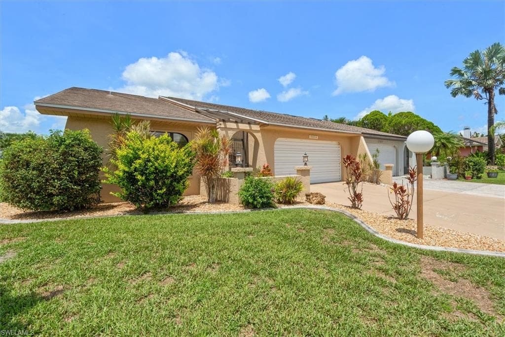 20014 Lake Vista CIR-32