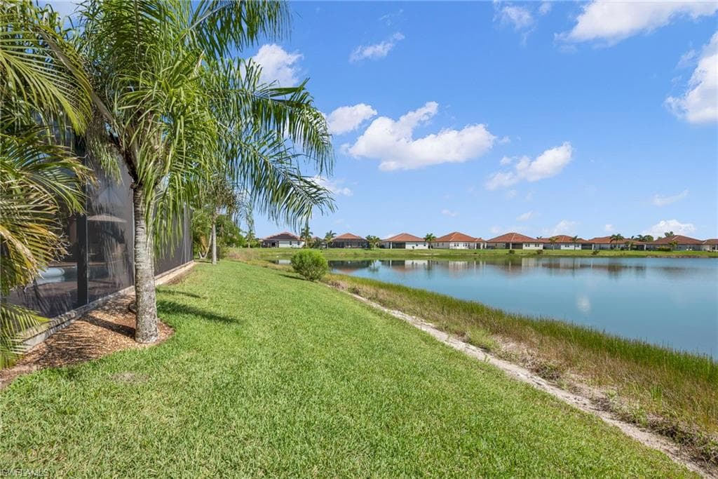 2111 Grove DR-2