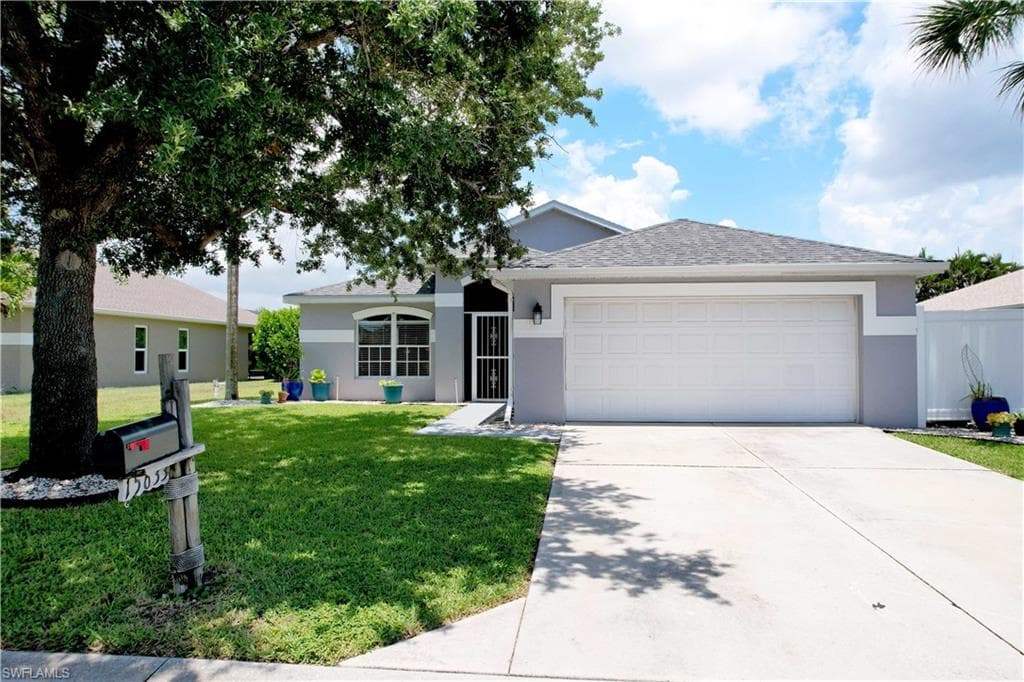 15633 Beachcomber AVE-2