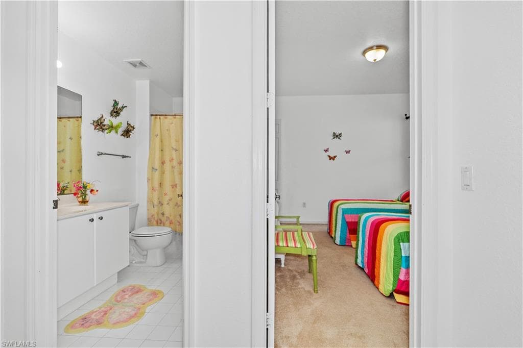 1405 Mariposa CIR 102-22