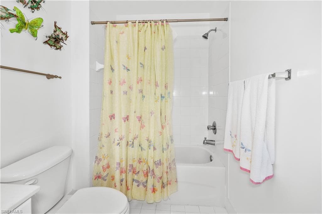 1405 Mariposa CIR 102-25