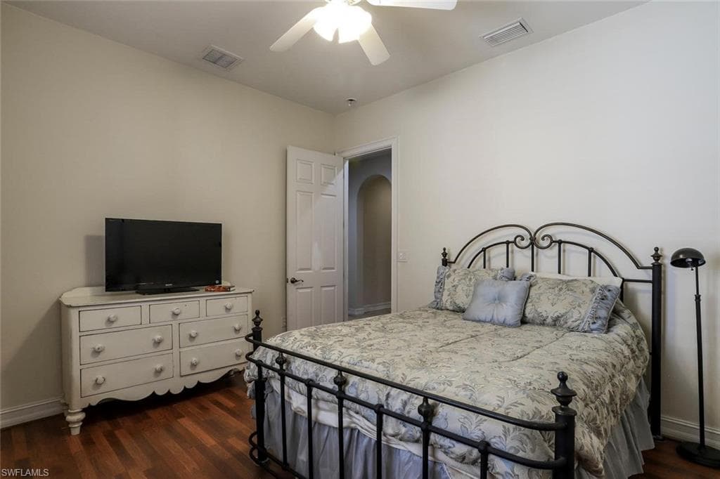 3155 Santorini CT-16