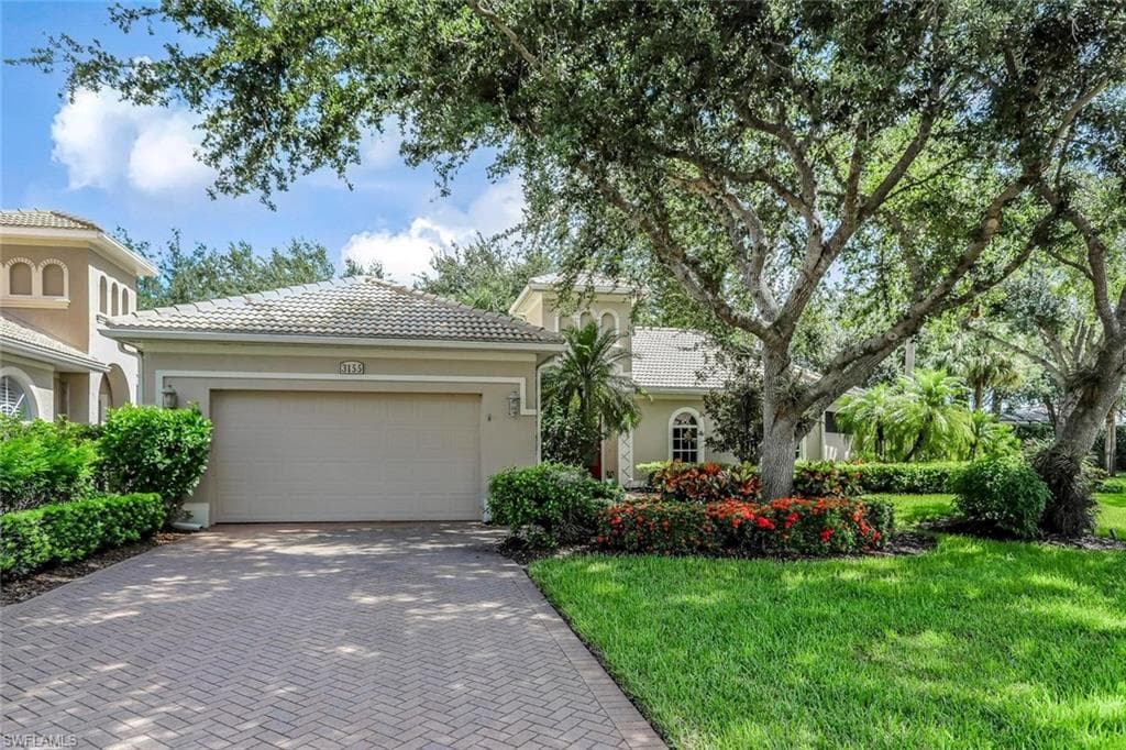 3155 Santorini CT-1