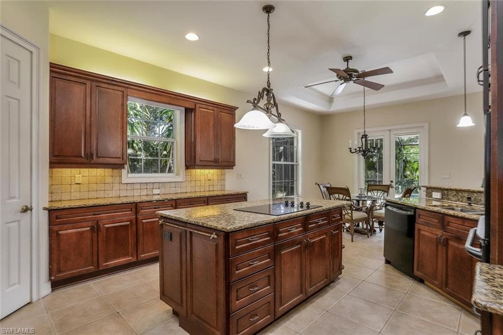 3155 Santorini CT-5