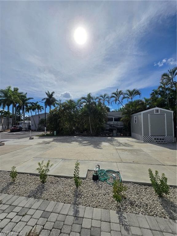 5650 Red Bird LN-7