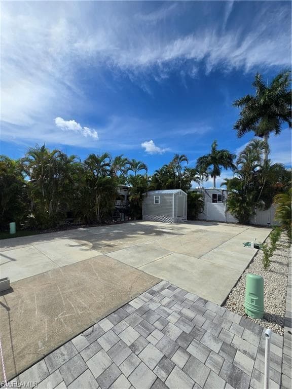 5650 Red Bird LN-1