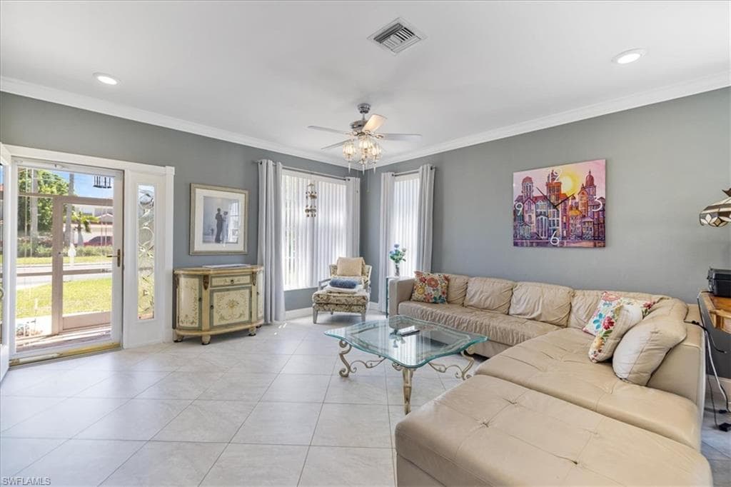 13870 Silver Lake CT-27