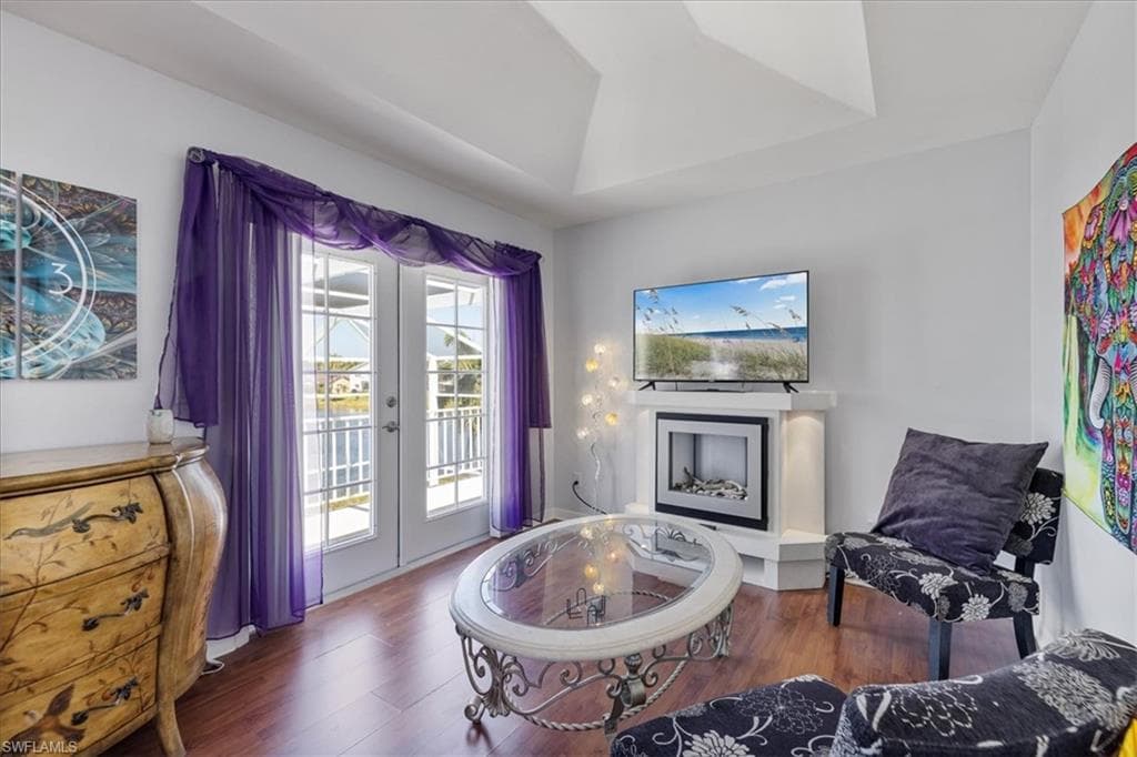 13870 Silver Lake CT-16