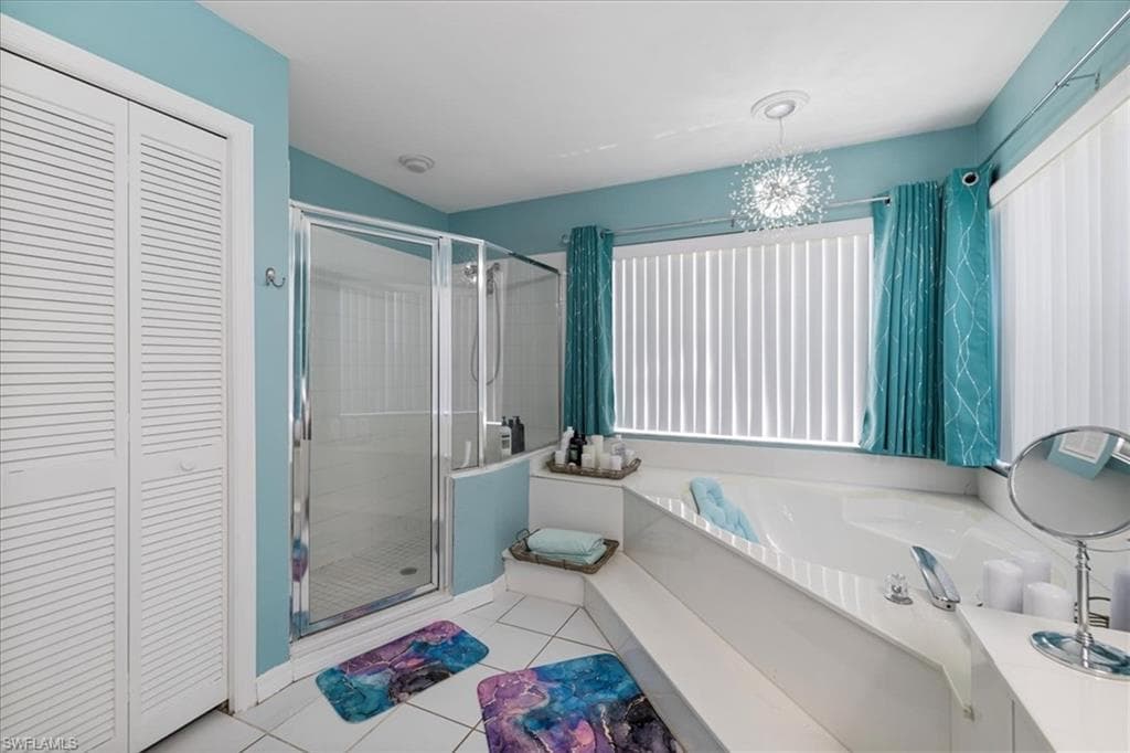 13870 Silver Lake CT-20