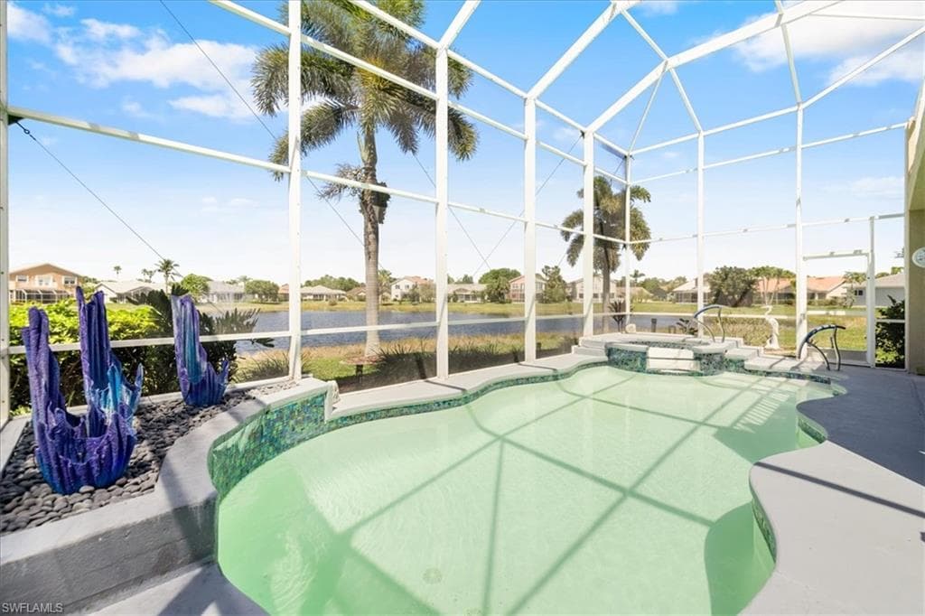 13870 Silver Lake CT-30