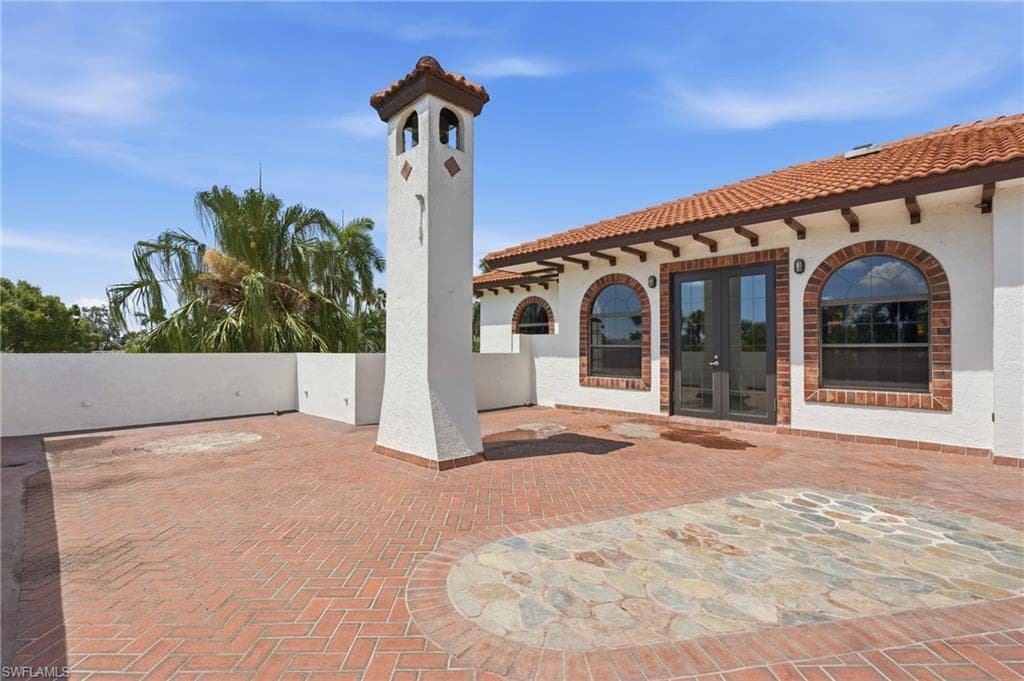 1358 Hopedale DR-37