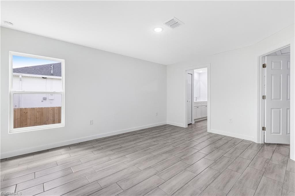 1242 Echard ST E-17