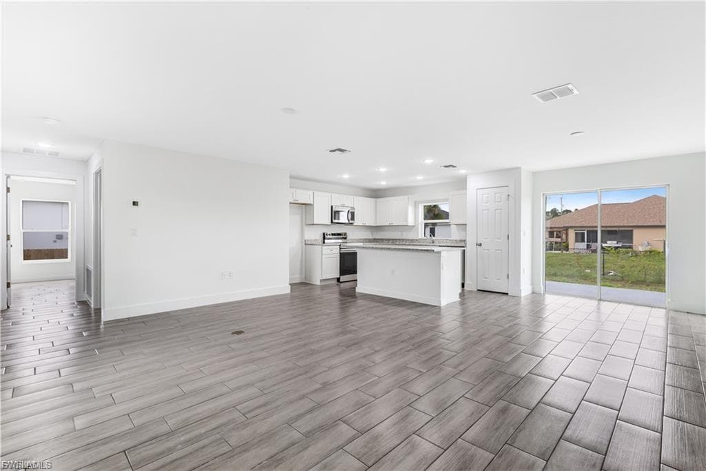 1242 Echard ST E-3