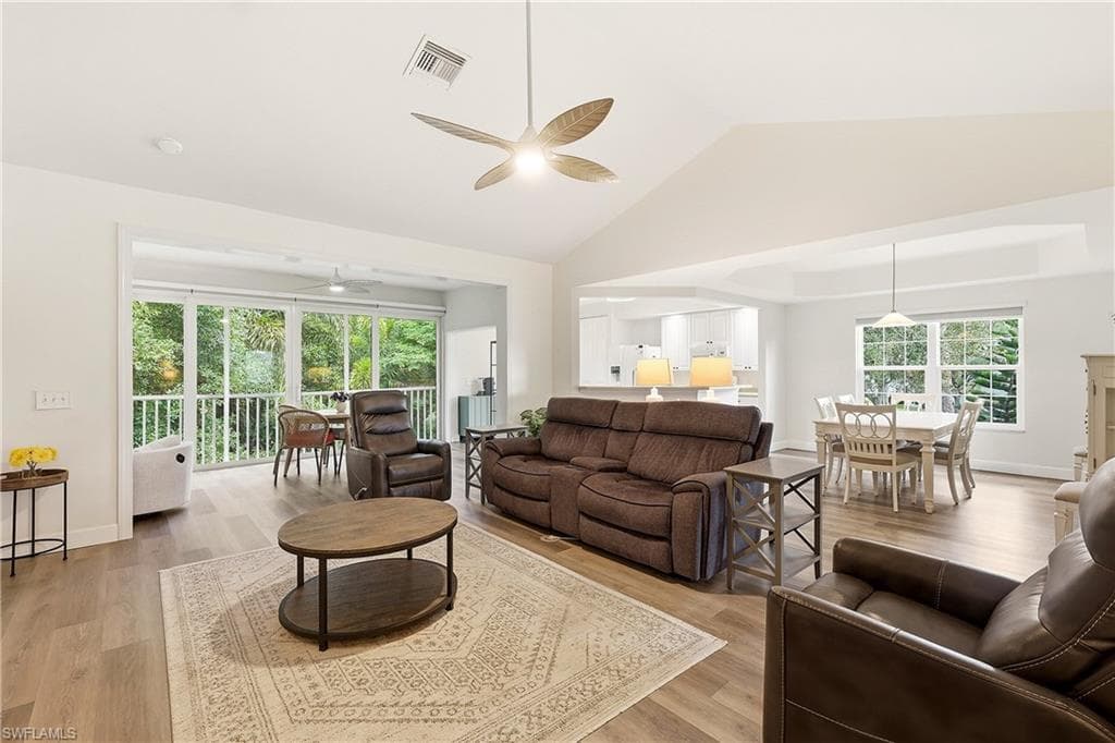 4229 Tequesta DR-7
