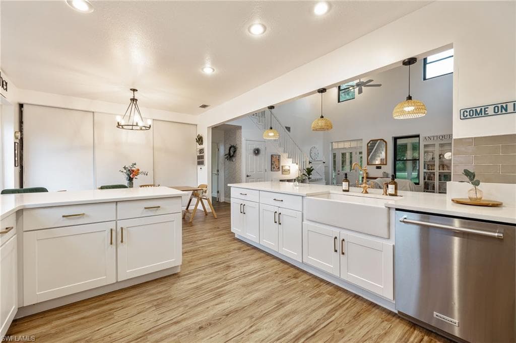 11790 Fox Hill RD-16