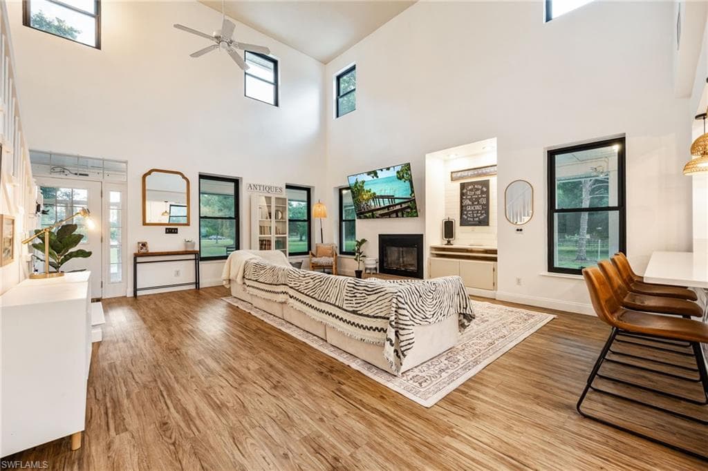 11790 Fox Hill RD-7