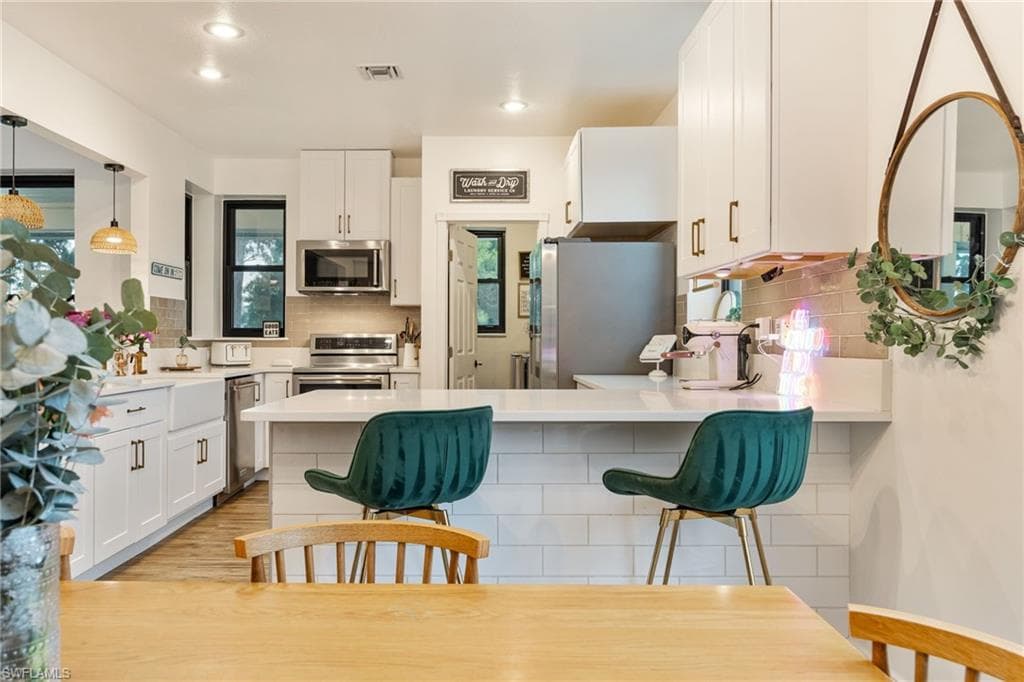 11790 Fox Hill RD-19