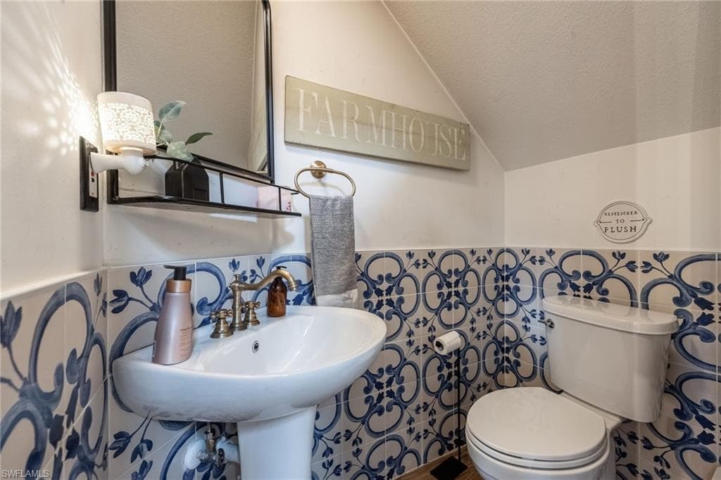 11790 Fox Hill RD-21