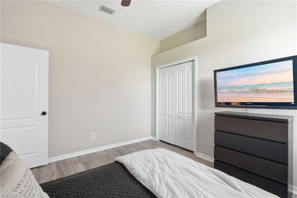 15081 Balmoral LOOP-24