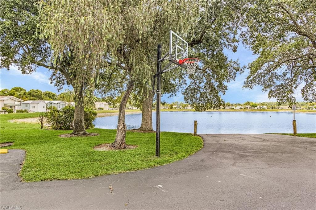 3066 Waterview PT-19