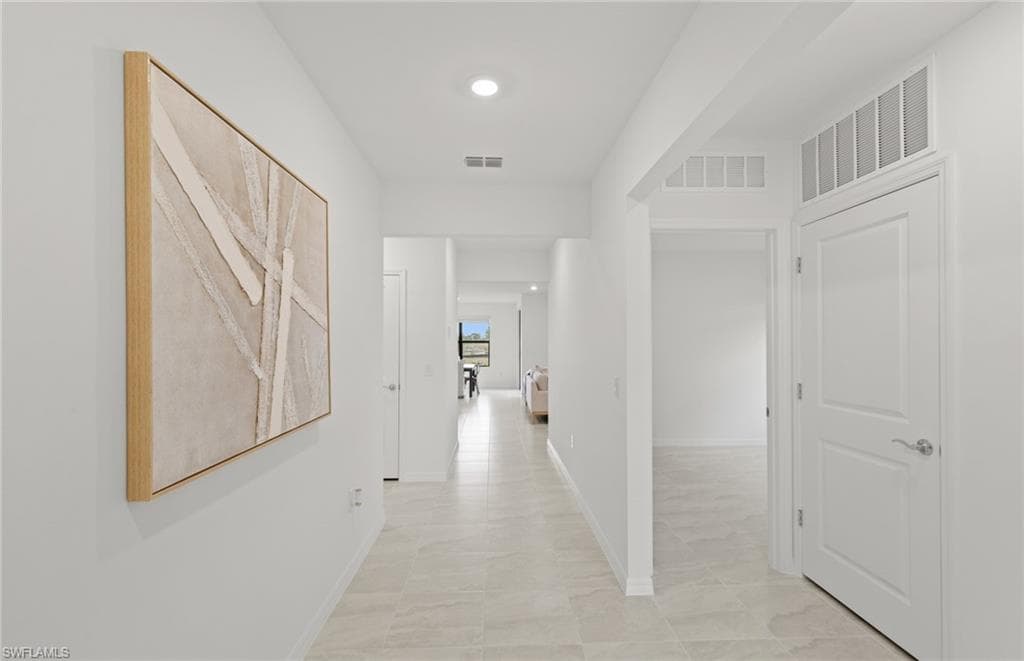 634 Lakeside Oasis AVE-5