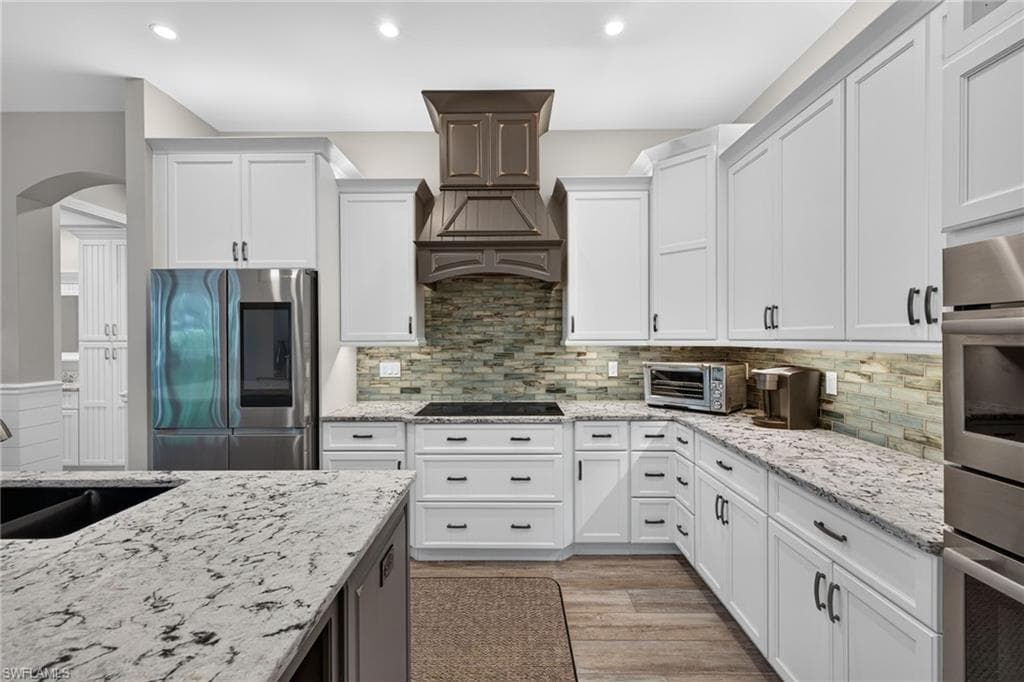 9066 Mockingbird DR-13
