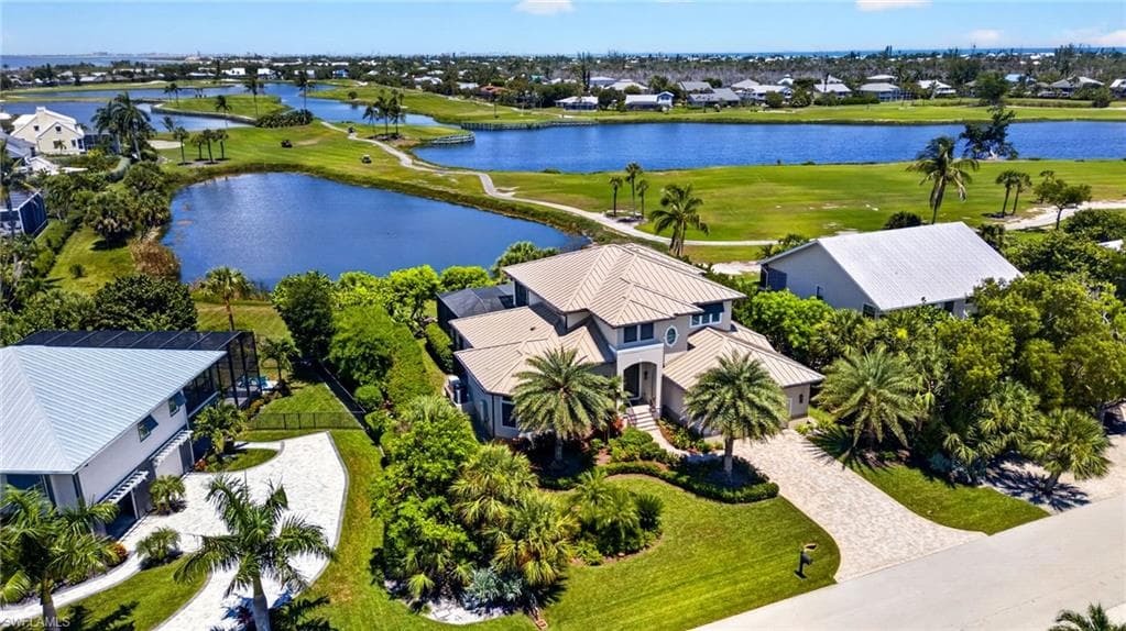 9066 Mockingbird DR-47