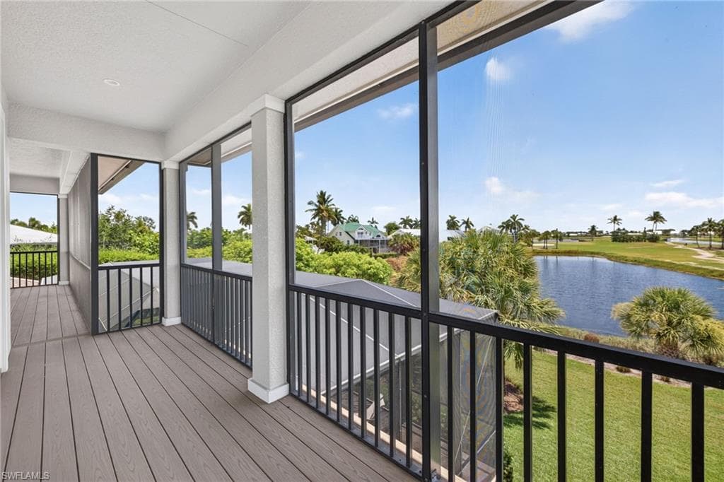 9066 Mockingbird DR-34