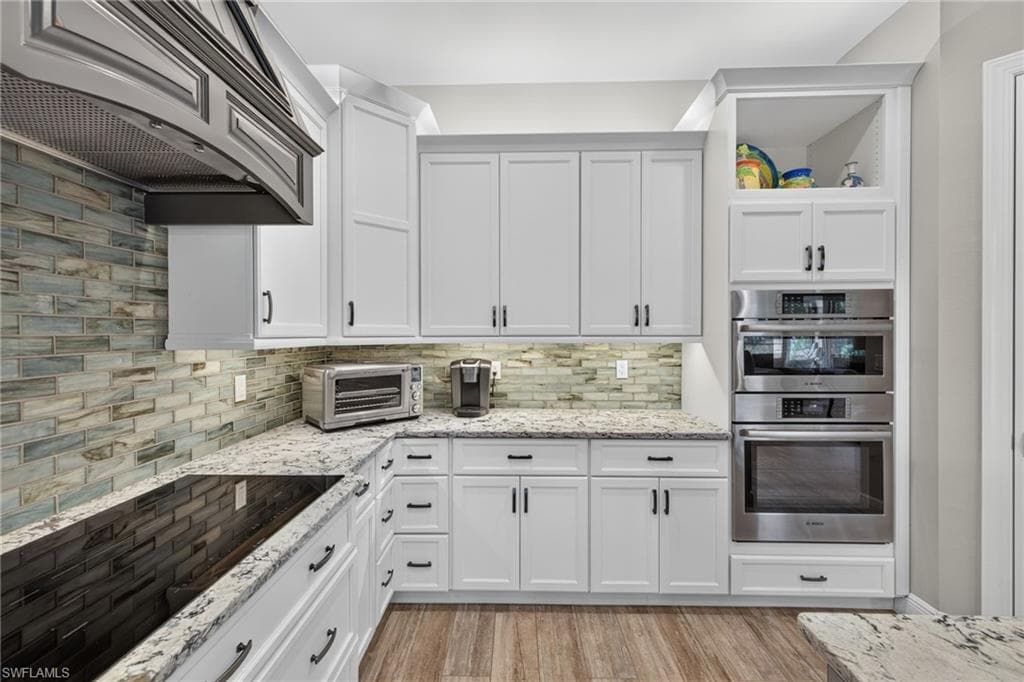 9066 Mockingbird DR-14