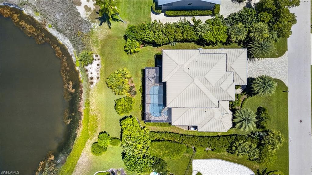 9066 Mockingbird DR-48