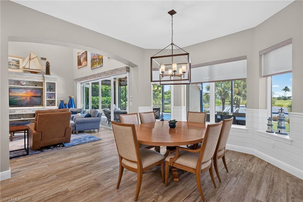 9066 Mockingbird DR-8