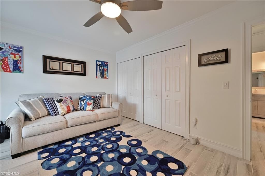 631 SE 12th AVE 98-23