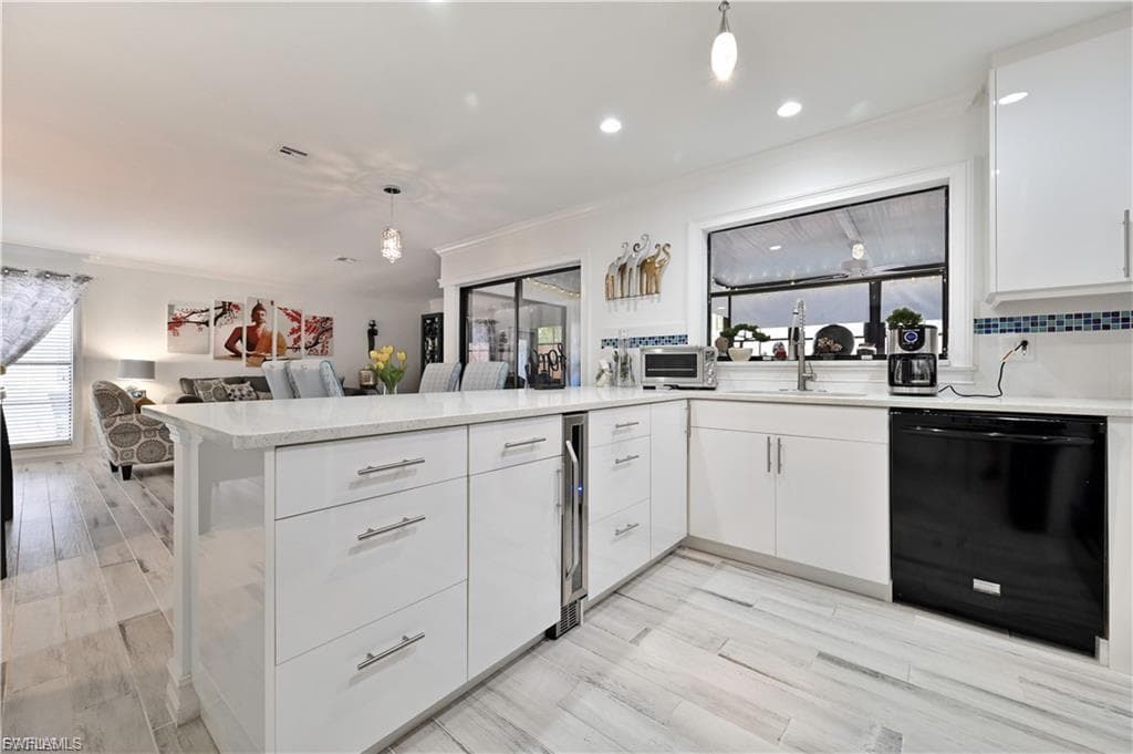 631 SE 12th AVE 98-13