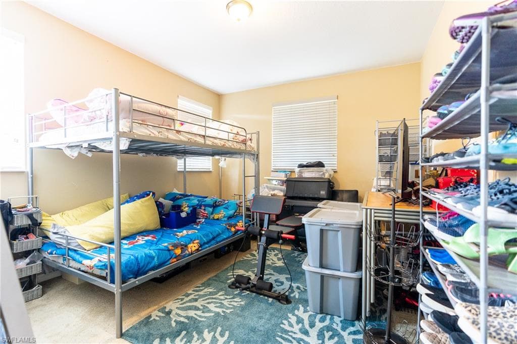 8713 Pegasus DR-24