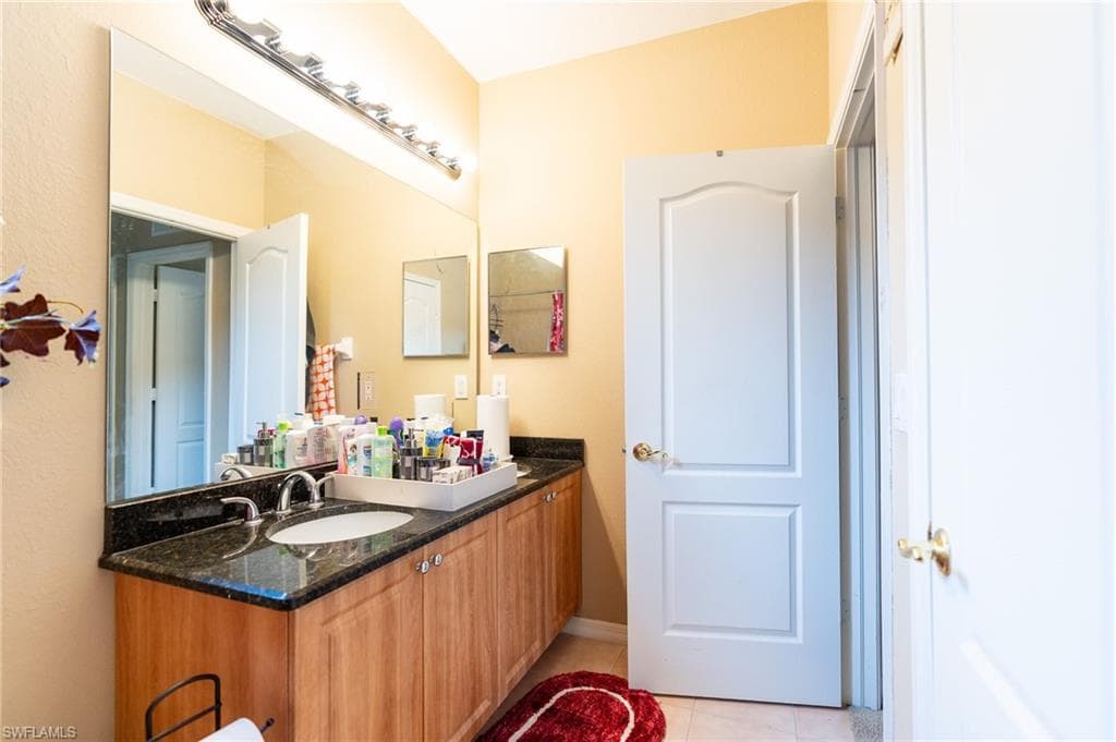 8713 Pegasus DR-30