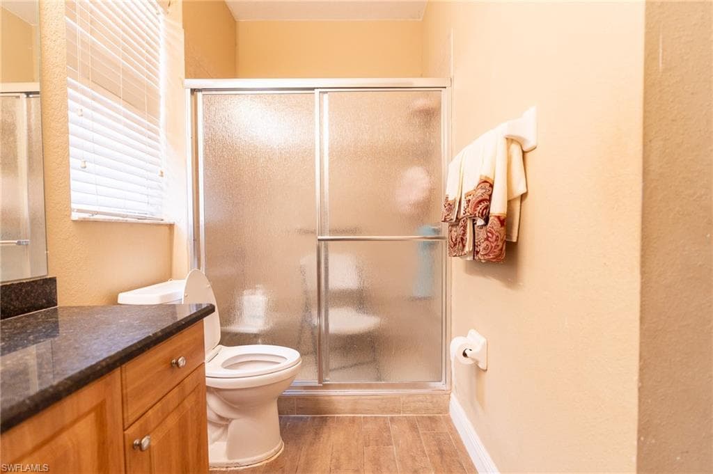 8713 Pegasus DR-19