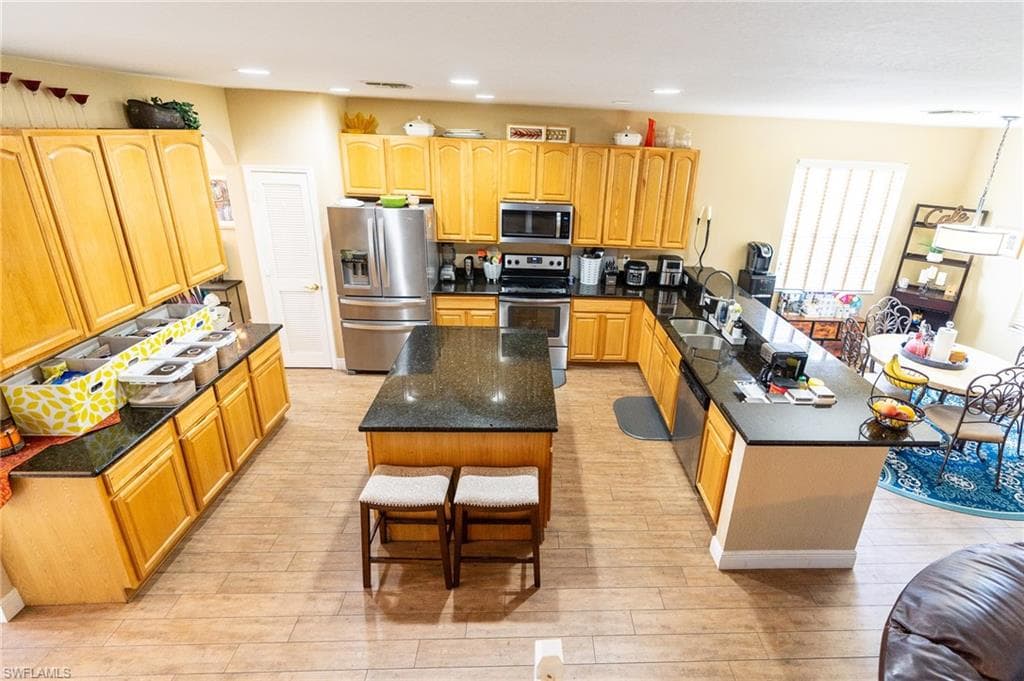 8713 Pegasus DR-39