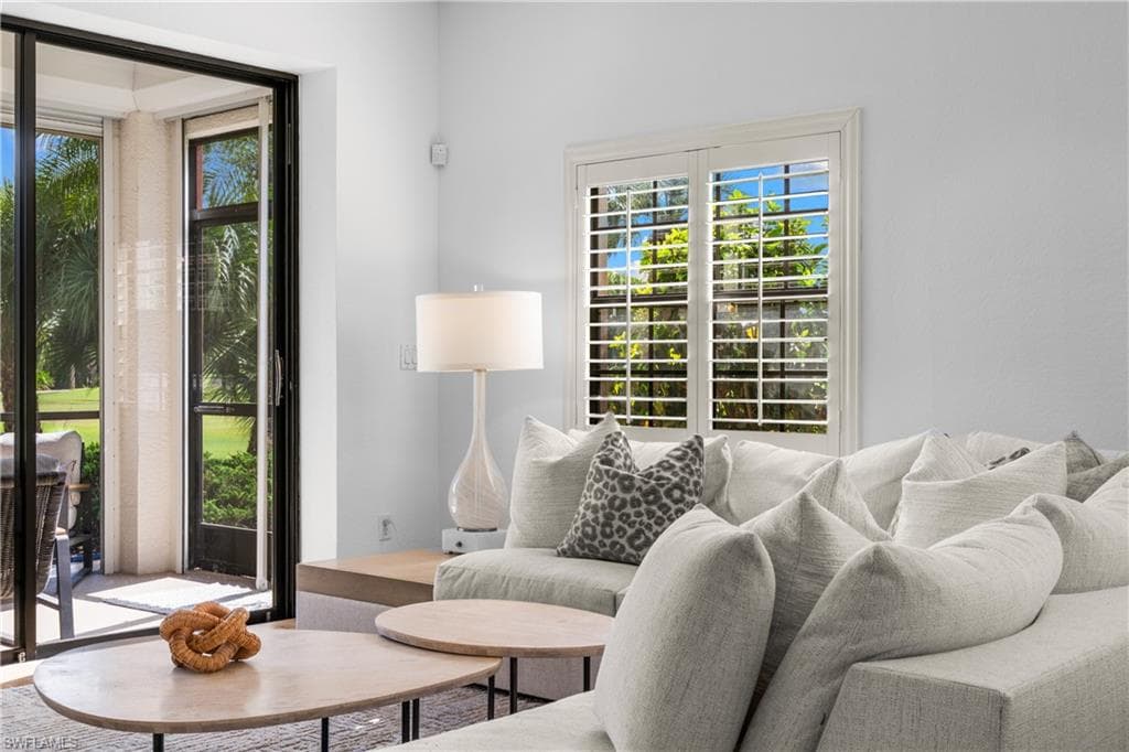 5805 Grande Reserve WAY 1102-3