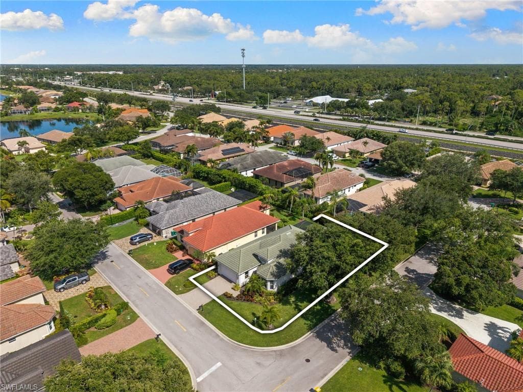 4208 Hampton LN-47