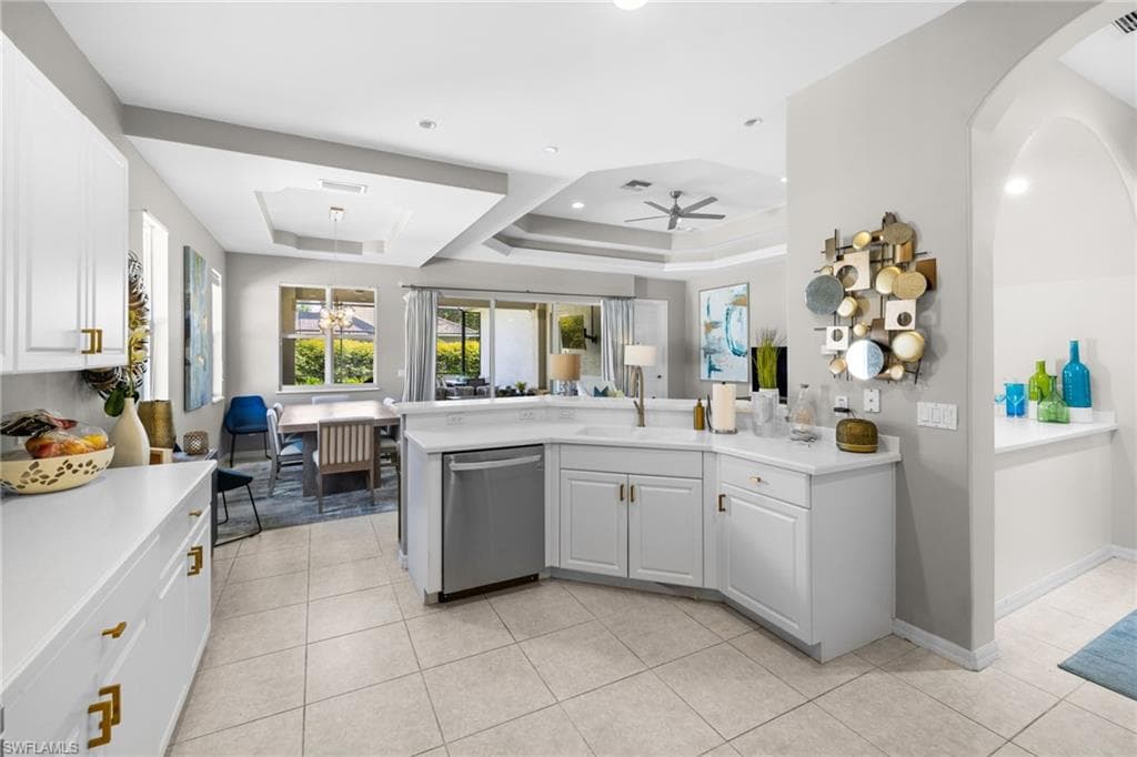 4208 Hampton LN-12