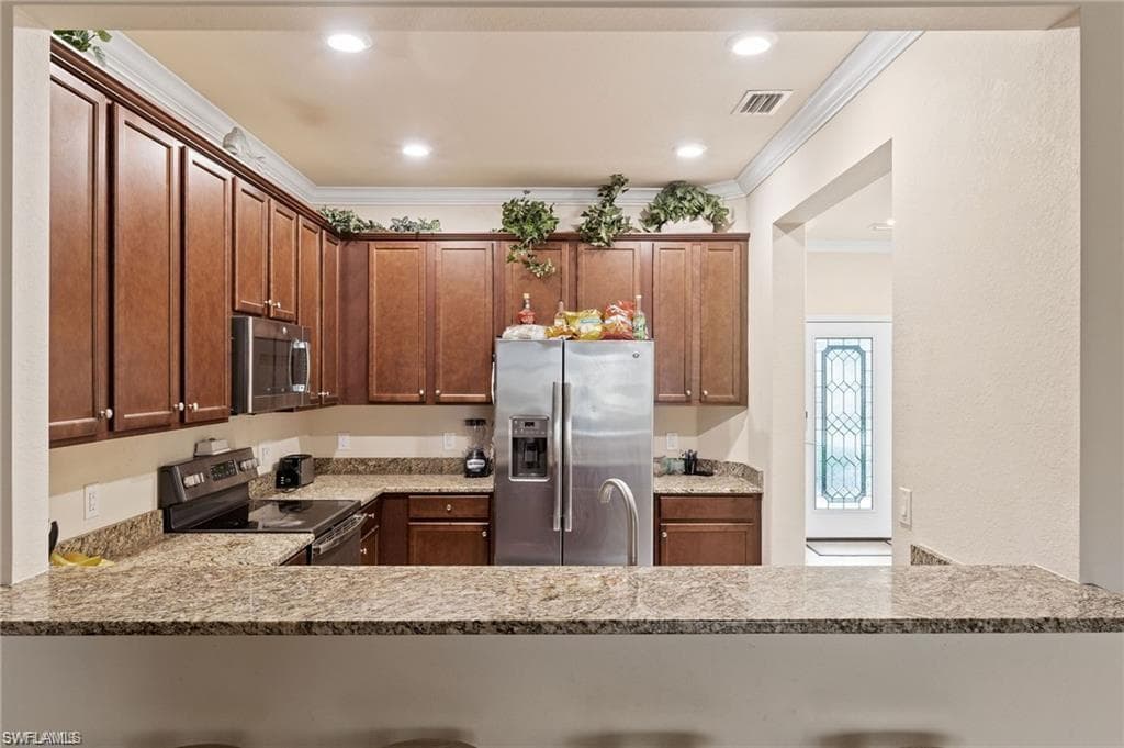 10243 Via Colomba CIR-12