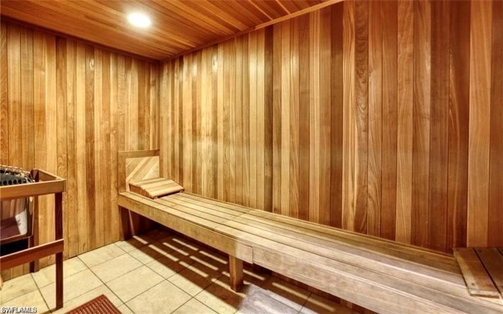 10243 Via Colomba CIR-30