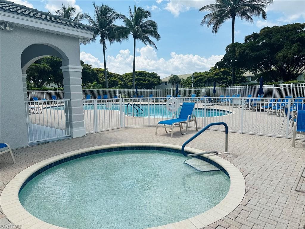 10091 Pacific Pines AVE-32