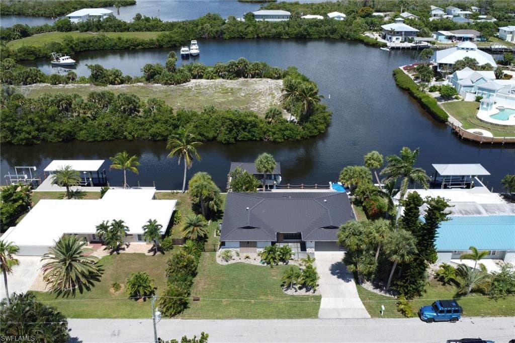 16340 Buccaneer ST-12