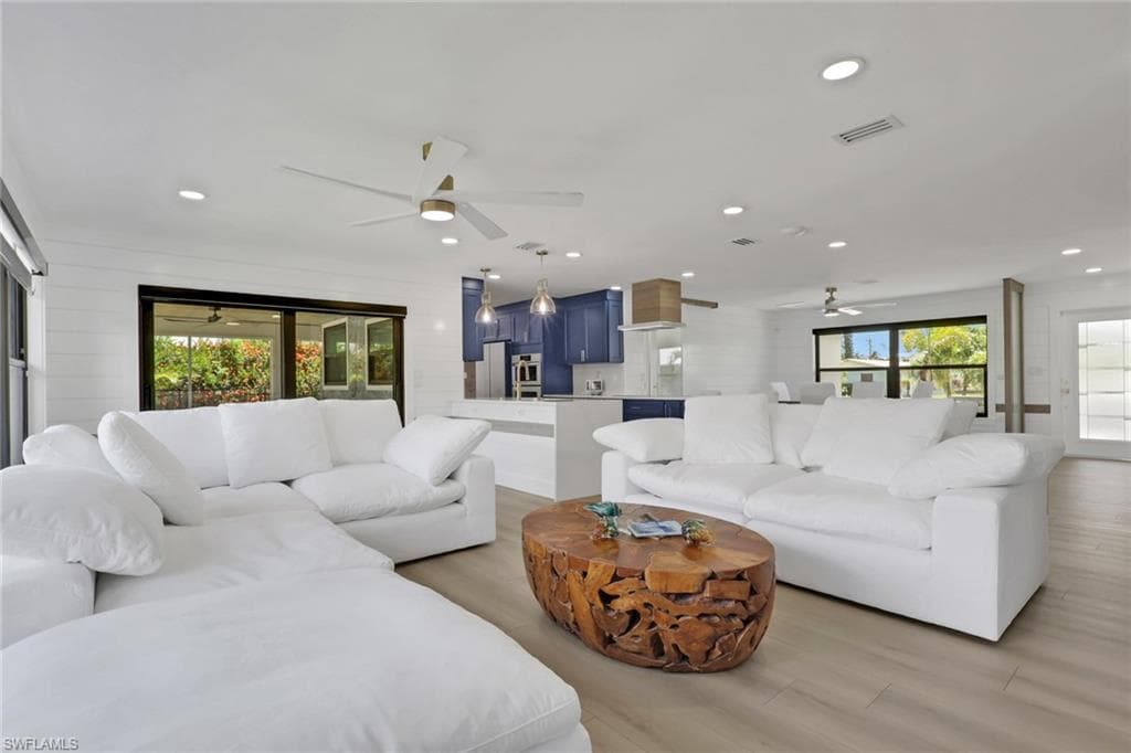 16340 Buccaneer ST-3