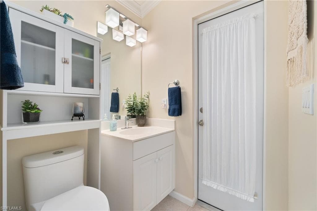 3801 Springside DR-16