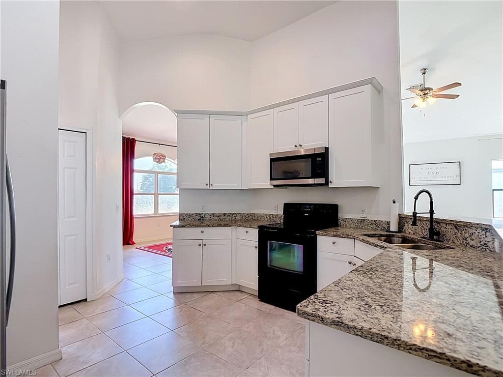 3907 11th ST SW-12