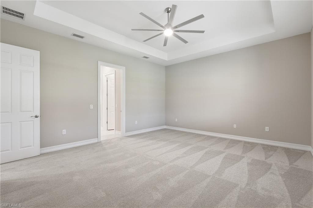 10240 Avonleigh DR-28