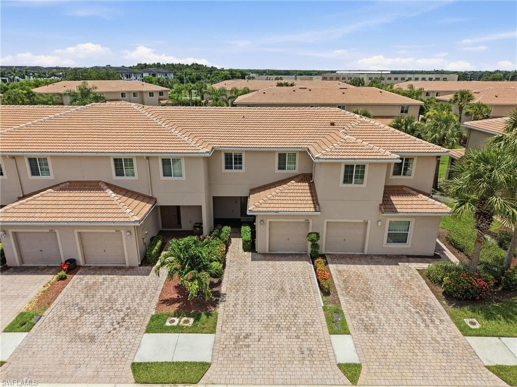 3818 Clearbrook LN-34