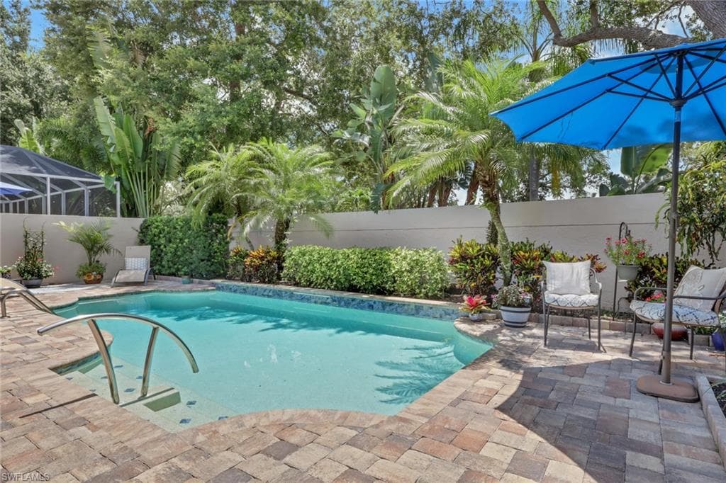 128 LIVERMORE LN-22